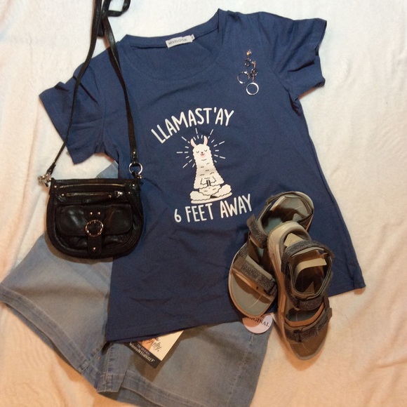 BOGO Blue Graphic Print T-shirt - Picture 3 of 13